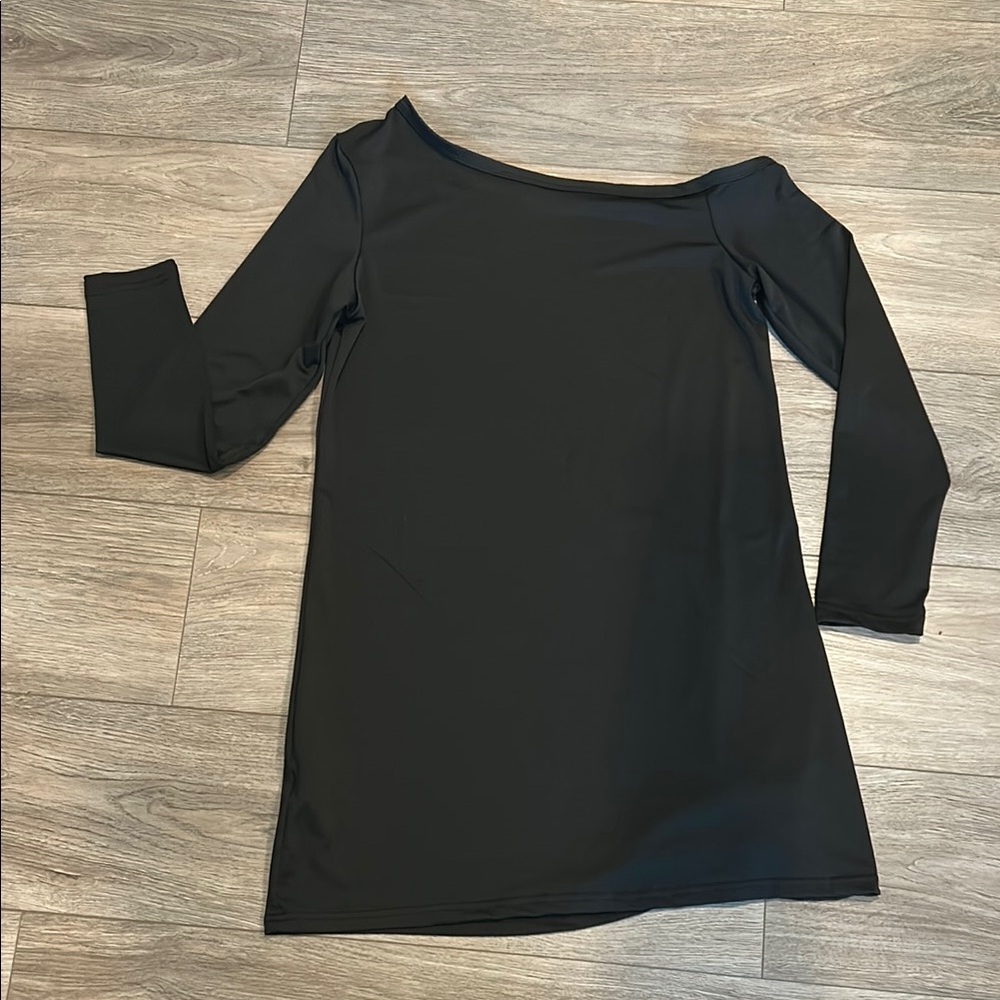 NWOT Elegant Black Off-Shoulder‎ Dress